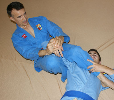 arm lock 4